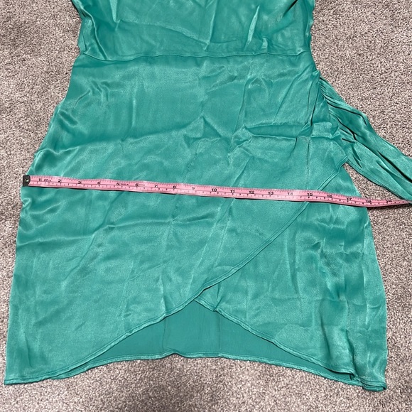 NWOT Saylor Mykonos Cowl Neck Satin Dress size small - Picture 5 of 6